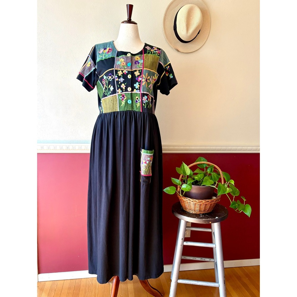 Michael Simon Lite Vintage Floral Embroidered Maxi Dress Black Artsy Grandma 90s